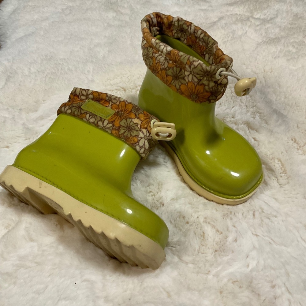 Mini Melissa Size 9 Rain III BB Boots Lime Green Floral Top Girls Slip On Rubber